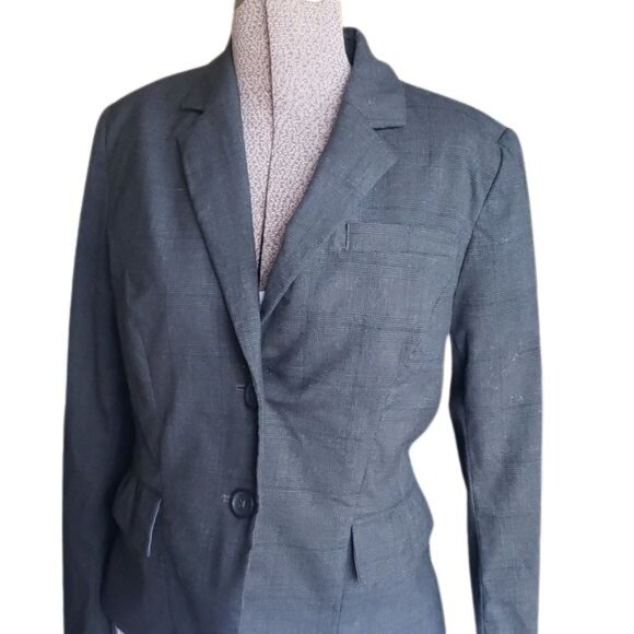 Banana Republic Petite Gray Blazer, Sz 4P - Picture 2 of 13